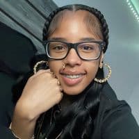 TikTok Account - s1yahhh._