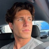 TikTok Account - manuuroman8