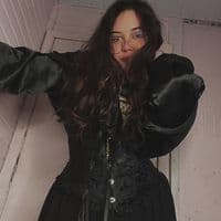 TikTok Account - milene_vitoriaa