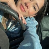 TikTok Account - alondrabriones_