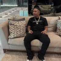 TikTok Account - the_yeyo24