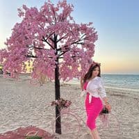 TikTok Account - fulla.makeup.artist