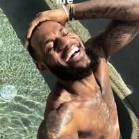 TikTok Account - em293009