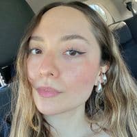 TikTok Account - aylinramsey