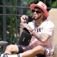 TikTok Account - lyrics_towers