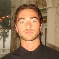 TikTok Account - carew_ellington