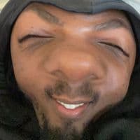 TikTok Account - _kamakia_