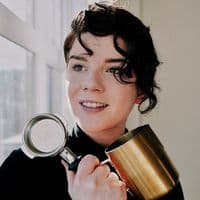 TikTok Account - morgandrinkscoffee