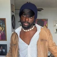 TikTok Account - carrie_wigshaw