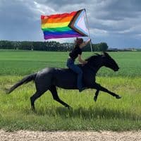 TikTok Account - that.blue.roan