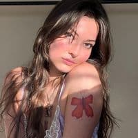 TikTok Account - myramagdalen