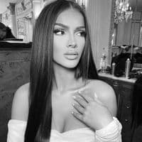 TikTok Account - nxralyrics