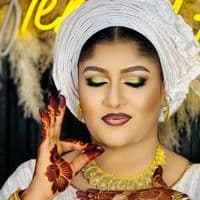 TikTok Account - salma.makeup.agadez