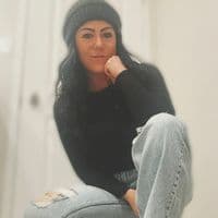 TikTok Account - yesterdays_mascara