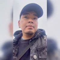 TikTok Account - malikrpetersen