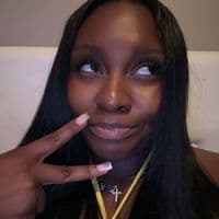 TikTok Account - navigating.daisha