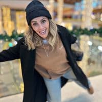 TikTok Account - valire.h.zeneli