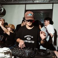 TikTok Account - jaykay.mp3