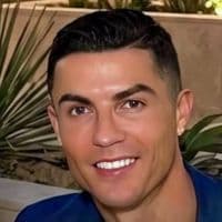 TikTok Account - criss.ron.dos.santos