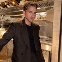 TikTok Account - carlcunard