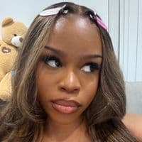 TikTok Account - prettygirlshustle.co