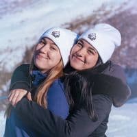 TikTok Account - allyeaury.channel