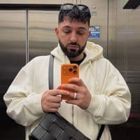 TikTok Account - greektraap.lyrics