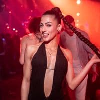 TikTok Account - iam__nissaa