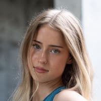 TikTok Account - itsmira.004