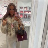 TikTok Account - chelseyleighwright