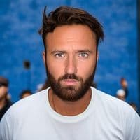 TikTok Account - stevenestcash