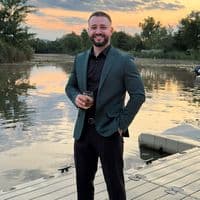 TikTok Account - mihai.ghg