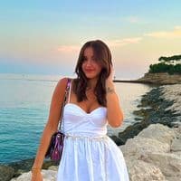 TikTok Account - emiegomez