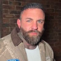 TikTok Account - tom_leeds