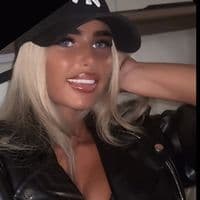 TikTok Account - naomi.moloney17x