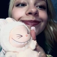 TikTok Account - bestie.poli