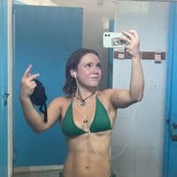 TikTok Account - ilovehercrookedteeth