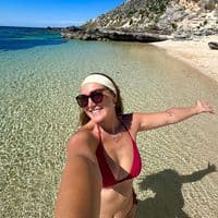 TikTok Account - zoe_wanderingwaves