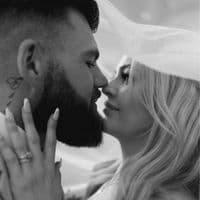 TikTok Account - ellie_and_thetwins