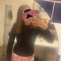 TikTok Account - julia_sousou