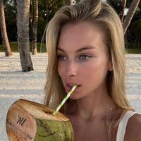 TikTok Account - emmyhallmans