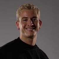 TikTok Account - devimarkhair_