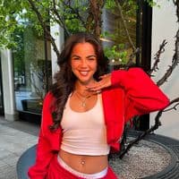 TikTok Account - tia_champken