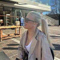 TikTok Account - qsk.hanna