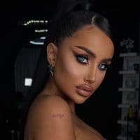 TikTok Account - rebeccaatoma