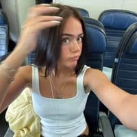 TikTok Account - leahrobertz_