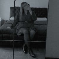 TikTok Account - _ela_ela2