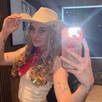 TikTok Account - aninevejenjensen