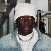 TikTok Account - camer_style