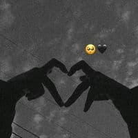 TikTok Account - ernest_lyrics28